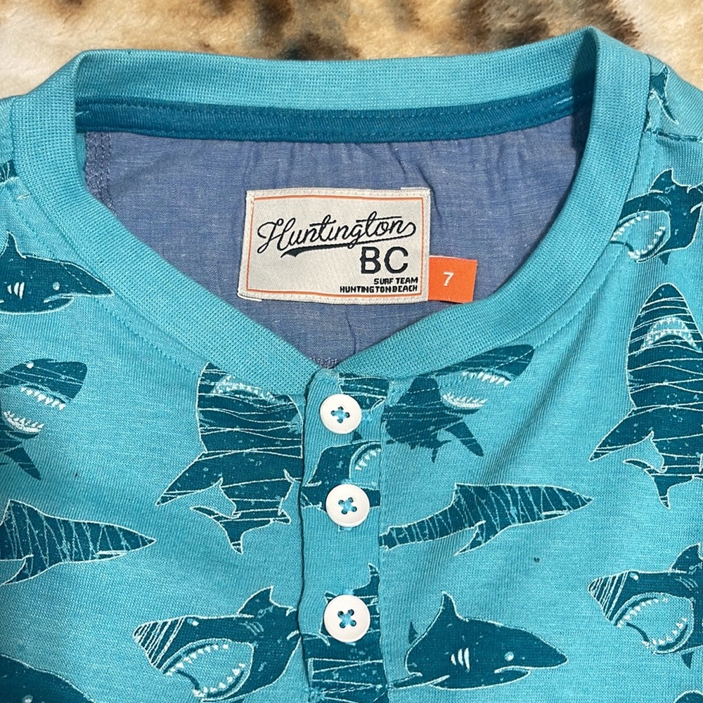 Boys Henley T-shirt - Picture 2 of 3